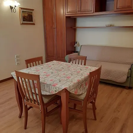 Casa Della Castellana